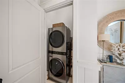 2622 E Seaside Drive, Galveston, TX 77550 - Photo 12