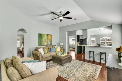 115 Dove Court, Navasota, TX 77868 - Photo 4