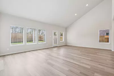 5403 Kingdom Heights Boulevard, Rosenberg, TX 77471 - Photo 10