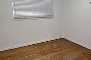 9721 Foredale St, Houston, TX 77075 - Photo 14