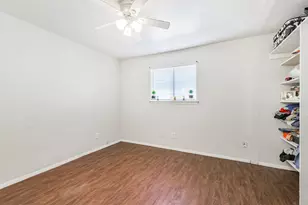 22106 Meadowgate Dr, Spring, TX 77373 - Photo 24