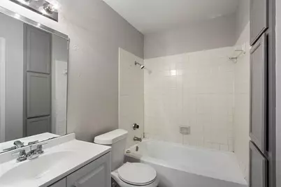 8704 Victorian Village Drive #8704, Houston, TX 77071 - Photo 18