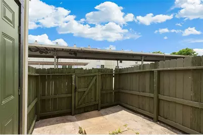 8704 Victorian Village Drive #8704, Houston, TX 77071 - Photo 22