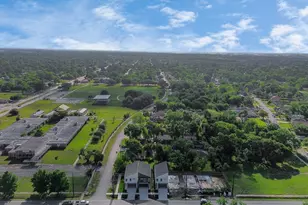 9307 Jutland Rd, Houston, TX 77033 - Photo 36