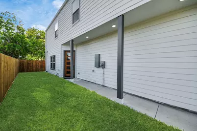 9307 Jutland Road, Houston, TX 77033 - Photo 34