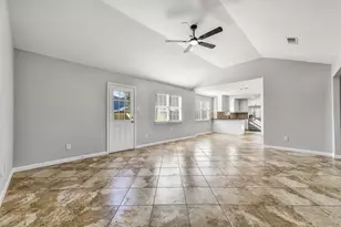 611 Baywood St, Shoreacres, TX 77571 - Photo 8