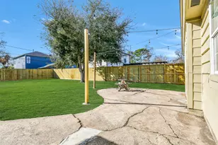 611 Baywood St, Shoreacres, TX 77571 - Photo 32