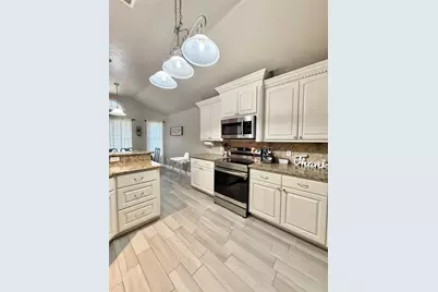 635 Windmill Way, Vidor, TX 77662 - Photo 14