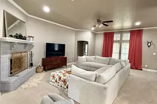 635 Windmill Way, Vidor, TX 77662 - Photo 6