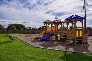 14227 Hawkesbury Ct, Sugar Land, TX 77498 - Photo 48