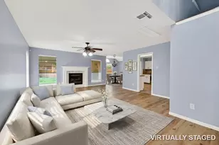 3608 Lochmoor Ln, Pearland, TX 77581 - Photo 6