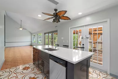 1513 Beaconshire Road, Houston, TX 77077 - Photo 16