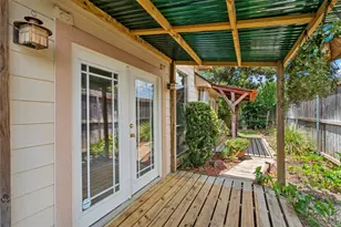 1513 Beaconshire Rd, Houston, TX 77077 - Photo 44