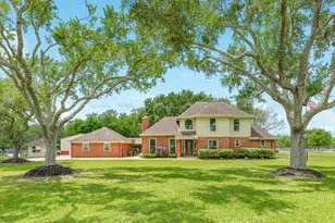 5620 County Rd 166, Alvin, TX 77511 - Photo 2