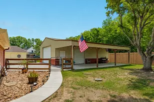 5620 County Rd 166, Alvin, TX 77511 - Photo 28