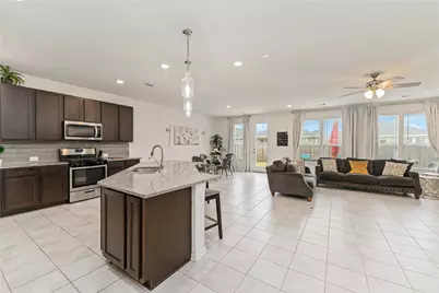 5203 Castle Discordia Street, Katy, TX 77493 - Photo 6