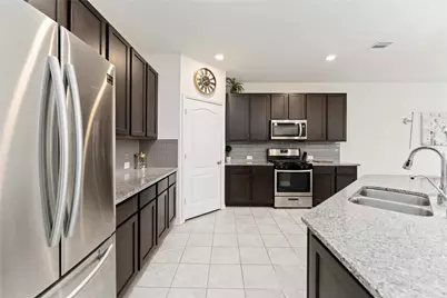 5203 Castle Discordia Street, Katy, TX 77493 - Photo 4