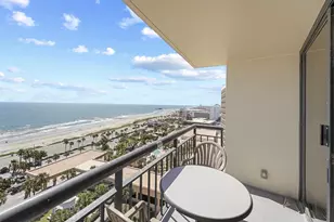 5220 Seawall Blvd, Galveston, TX 77551 - Photo 1