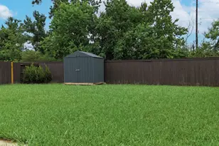 12226 Castano Creek Dr, Humble, TX 77346 - Photo 32