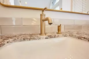 110 E Detering St, Houston, TX 77007 - Photo 28