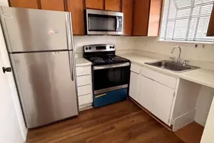 7901 Cambridge St, Houston, TX 77054 - Photo 6