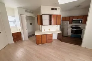 7901 Cambridge St, Houston, TX 77054 - Photo 2