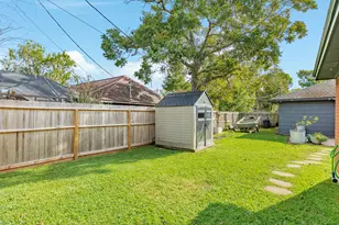 204 Sugar Cane Trce, Lake Jackson, TX 77566 - Photo 34