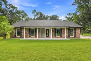 18813 Woodridge Dr, Conroe, TX 77302 - Photo 1