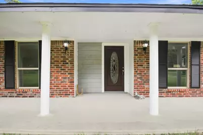 18813 Woodridge Drive, Conroe, TX 77302 - Photo 6