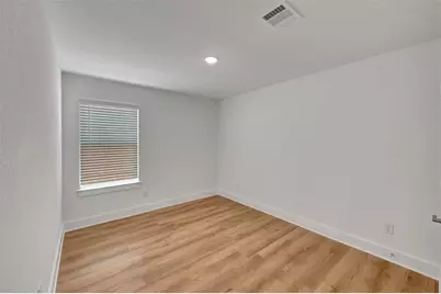 14121 Baikal Manor Drive, Santa Fe, TX 77510 - Photo 12