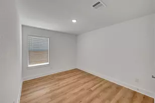 14121 Baikal Mnr Dr, Santa Fe, TX 77510 - Photo 12