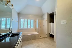 6926 Hearthside Dr, Sugar Land, TX 77479 - Photo 22