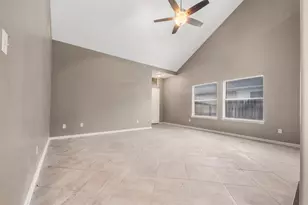 6803 Highwind Bend Ln, Katy, TX 77449 - Photo 4