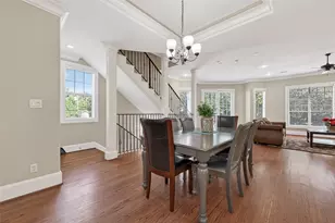 105 Detering St, Houston, TX 77007 - Photo 14