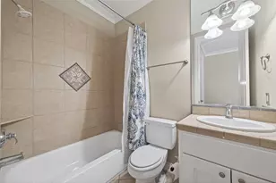 105 Detering St, Houston, TX 77007 - Photo 34