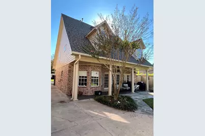 5110 Chestnut Street, Bellaire, TX 77401 - Photo 2