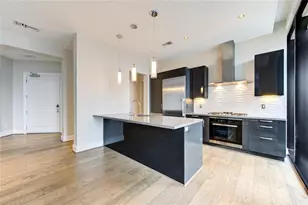 1409 Post Oak Blvd, Houston, TX 77056 - Photo 8