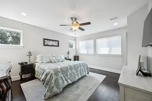 8603 Costmary Ln, Houston, TX 77055 - Photo 8