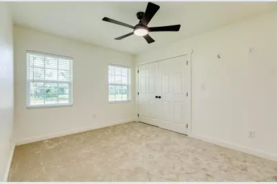 501 Elm Street, Lake Jackson, TX 77566 - Photo 18