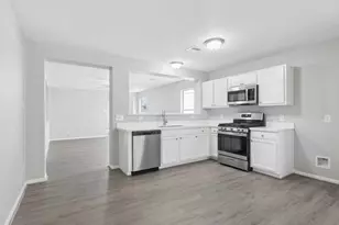 11839 Madison Oak St, Houston, TX 77038 - Photo 8