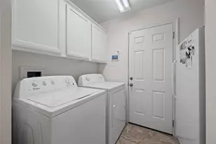 2514 S Strathford Ln, Kingwood, TX 77345 - Photo 26