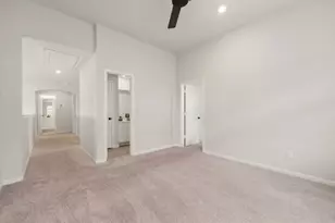 363 Selah Ct, Alvin, TX 77511 - Photo 18