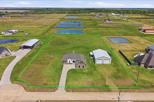 12715 Ridgeleigh Dr, Beaumont, TX 77705 - Photo 2