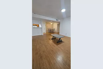 8427 Hearth Drive #4, Houston, TX 77054 - Photo 4