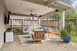 14128 Cardinal Ln, Houston, TX 77079 - Photo 28