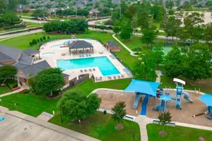 13306 Sand Mountain Ln, Houston, TX 77044 - Photo 4