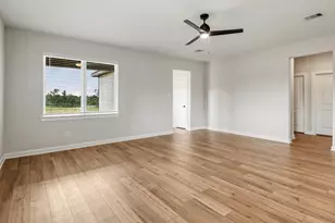 15761 Bayberry Trce Dr, Conroe, TX 77303 - Photo 10