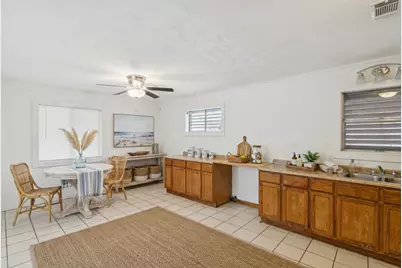 2317 Wimcrest Street, Galveston, TX 77551 - Photo 4