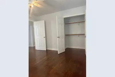 5537 Bataan Road #B, Houston, TX 77033 - Photo 6