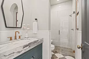 1414 Chamboard Ln, Houston, TX 77018 - Photo 4
